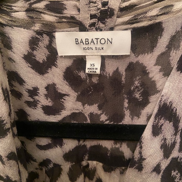 Vintage Babaton 100% silk animal print blouse size xs - Picture 3 of 4